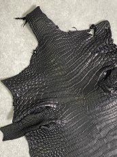 画像2: スモールクロコダイル　ブラック　29　ポロサス　ワニ革　クロコダイル革　 (2)