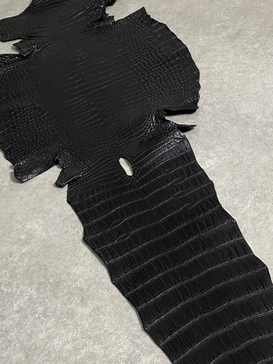 画像7: スモールクロコダイル　ブラック　37　ポロサス　ワニ革　クロコダイル革　 (7)