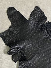 画像2: クロコダイル　 レトロブラック　37　鰐革　ワニ革 (2)