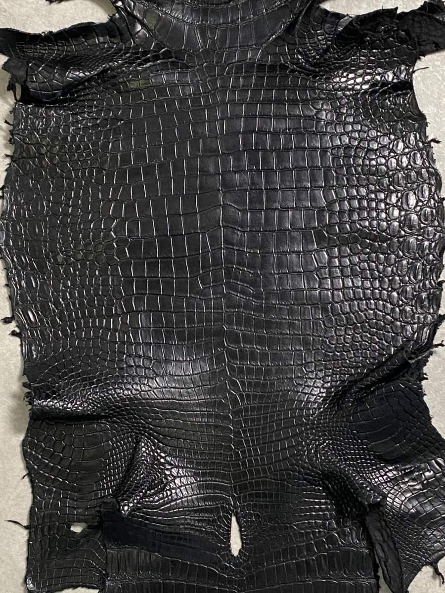 画像3: スモールクロコダイル　ブラック　42　ポロサス　ワニ革　クロコダイル革　 (3)