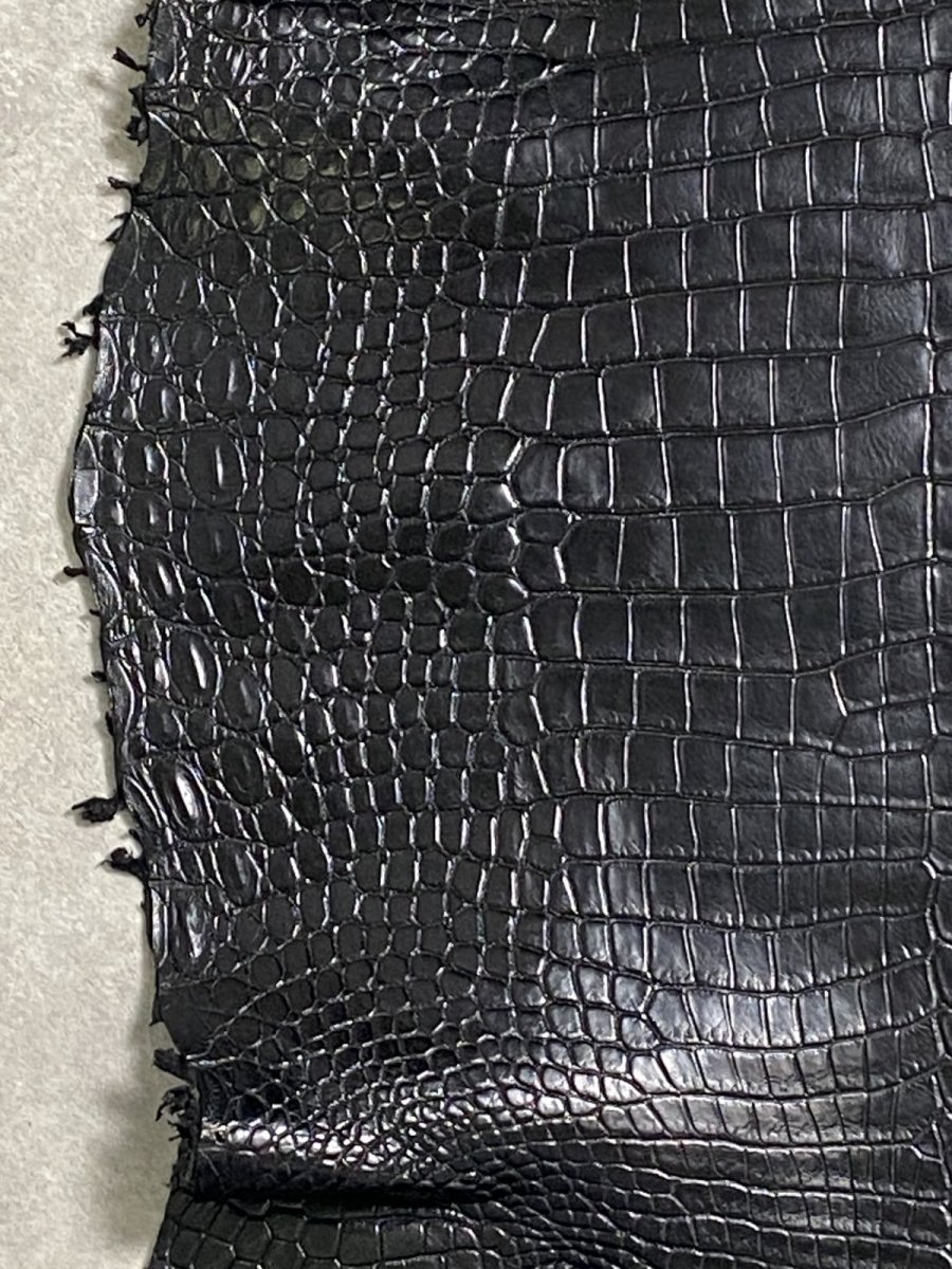 画像4: スモールクロコダイル　ブラック　42　ポロサス　ワニ革　クロコダイル革　 (4)