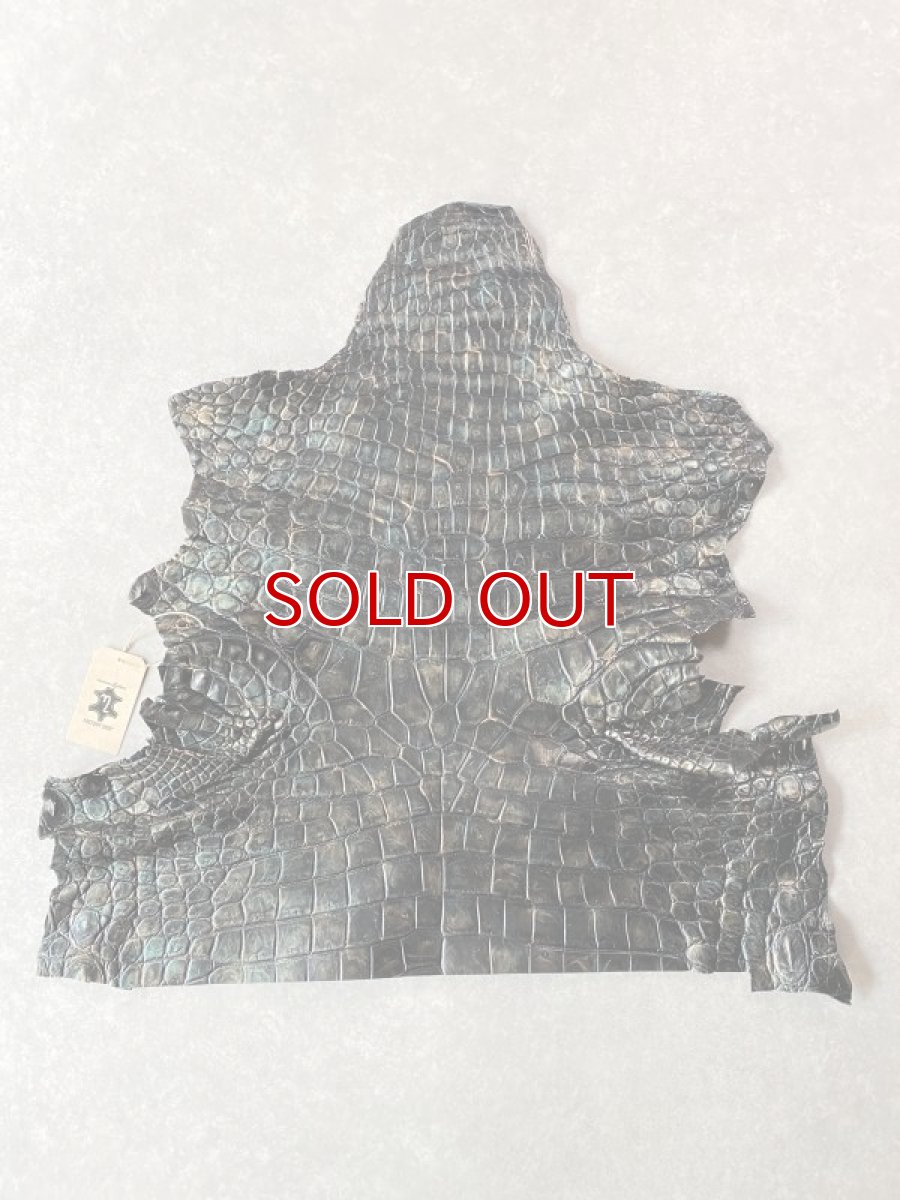 画像1: クロコダイル　 マーブルブラック　アゴ〜腹 (1)