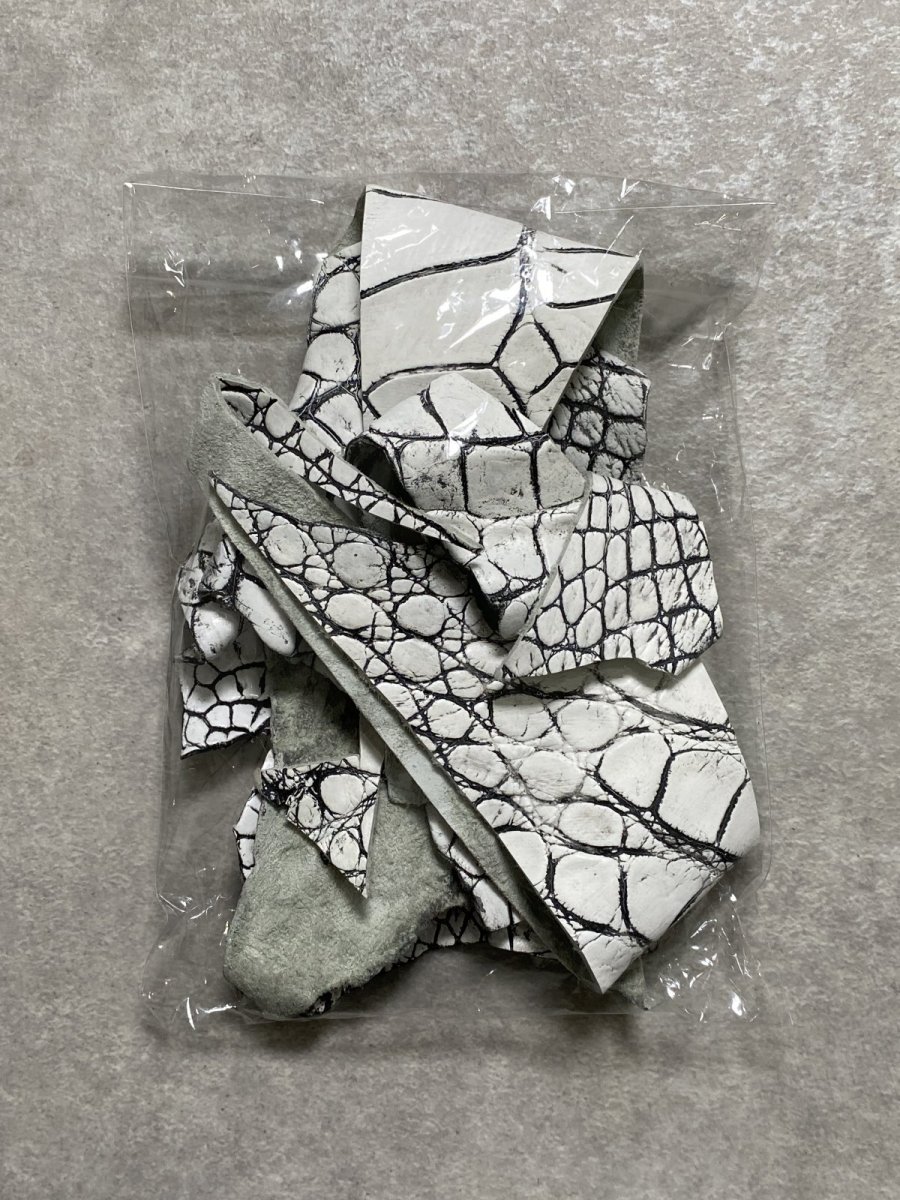 画像2: クロコダイル　ハギレセット　各種　エキゾチックレザー　 (2)