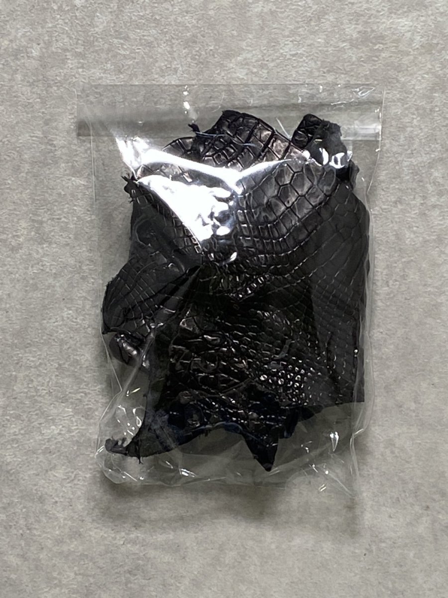 画像4: クロコダイル　ハギレセット　各種　エキゾチックレザー　 (4)