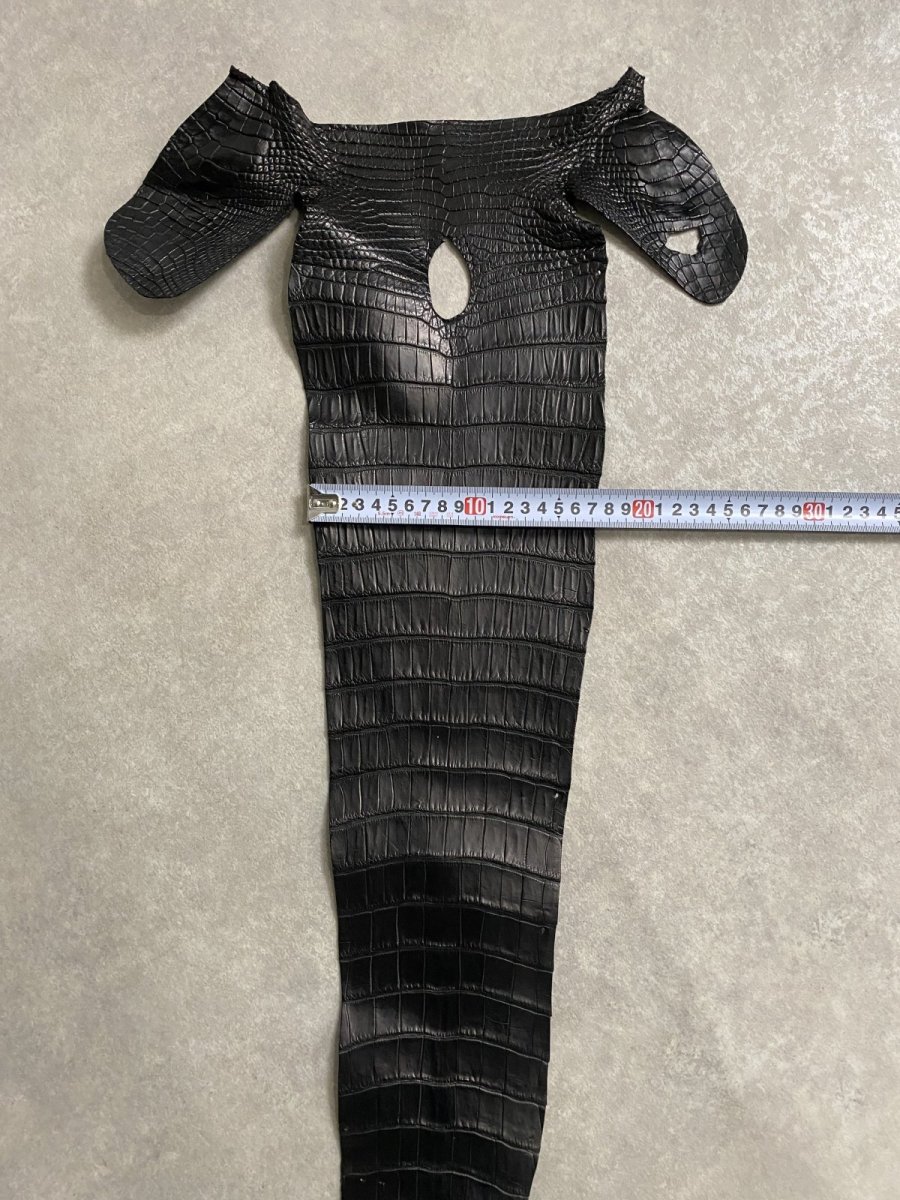 画像7: スモールクロコ（ポロサス） 尻尾　ブラック　 (7)