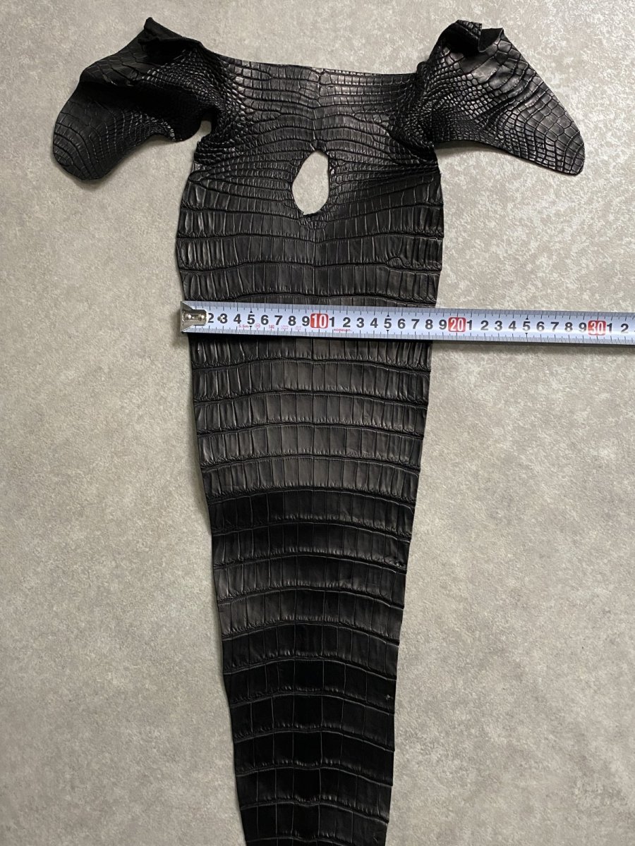 画像7: スモールクロコ（ポロサス） 尻尾　ブラック　 (7)