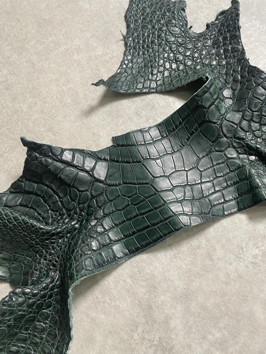 画像2: クロコダイル　ハギレ　エキゾチックレザー (2)