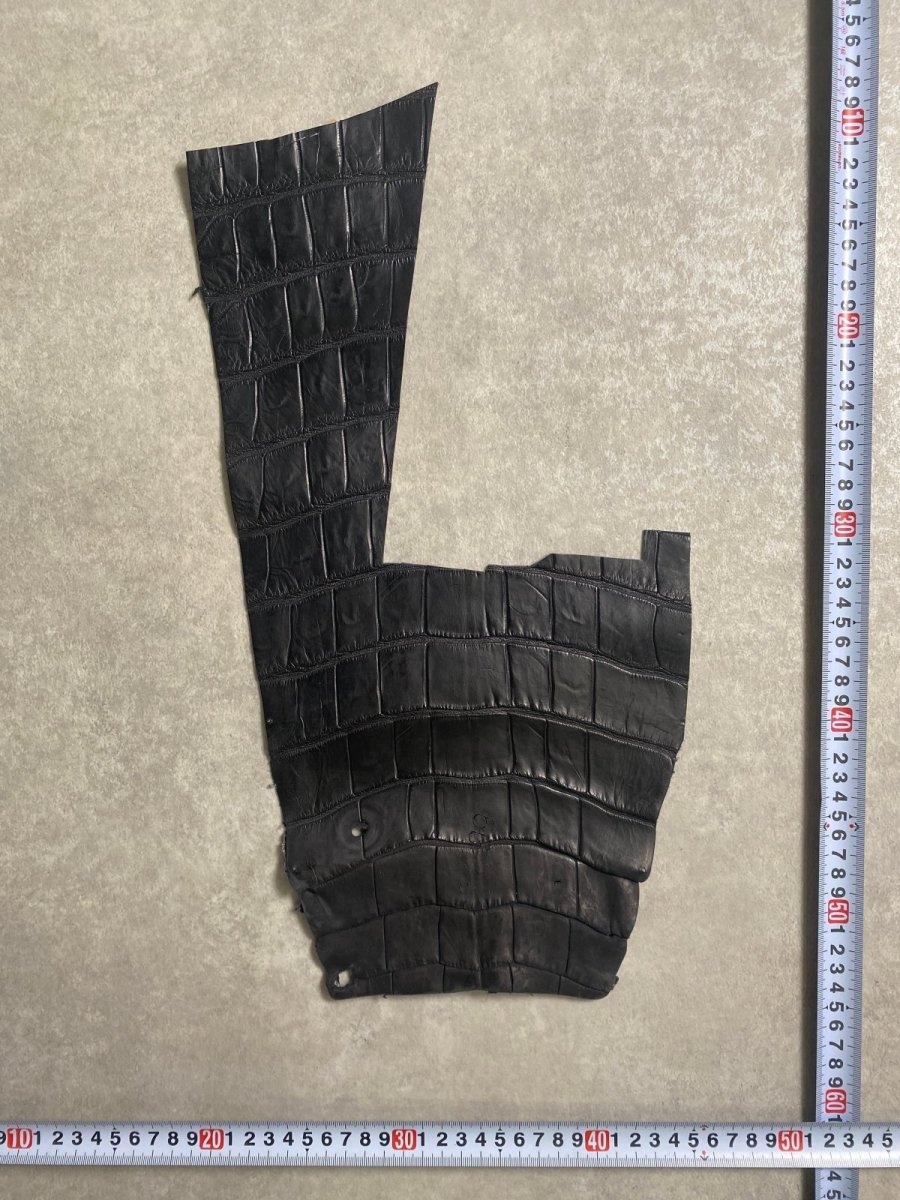 画像2: クロコダイル　ハギレ　エキゾチックレザー (2)