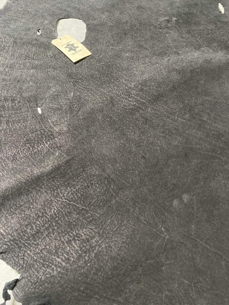 画像3: 【お客様専用品】エレファントレザー　ブラック　ゾウ革　象革　耳　ミミ (3)