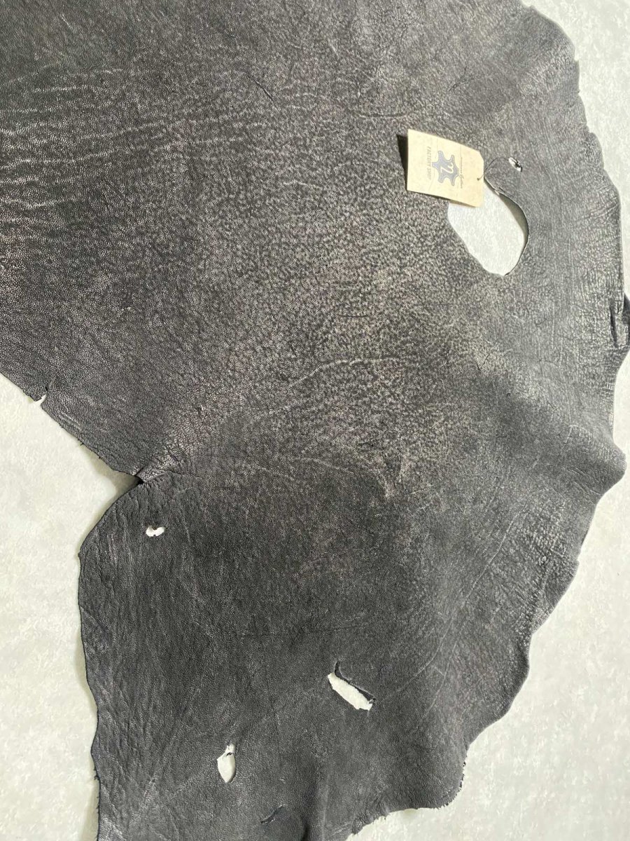 画像5: 【お客様専用品】エレファントレザー　ブラック　ゾウ革　象革　耳　ミミ (5)