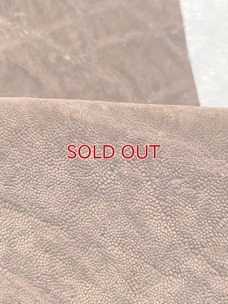 画像7: エレファントレザー　ブラウン　ゾウ革　象革　エキゾチックレザー　ハギレ (7)