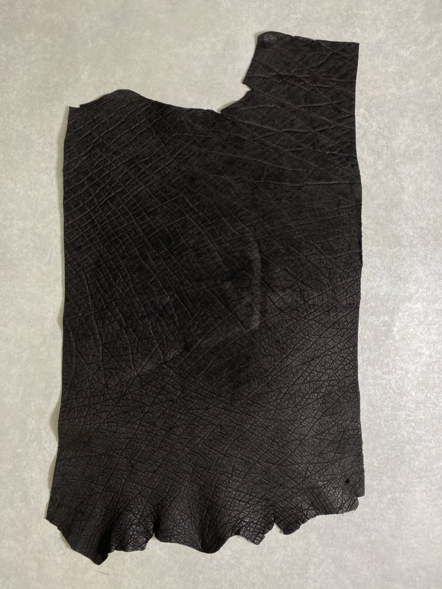 画像1: エレファントレザー　ブラック　ゾウ革　象革　エキゾチックレザー (1)