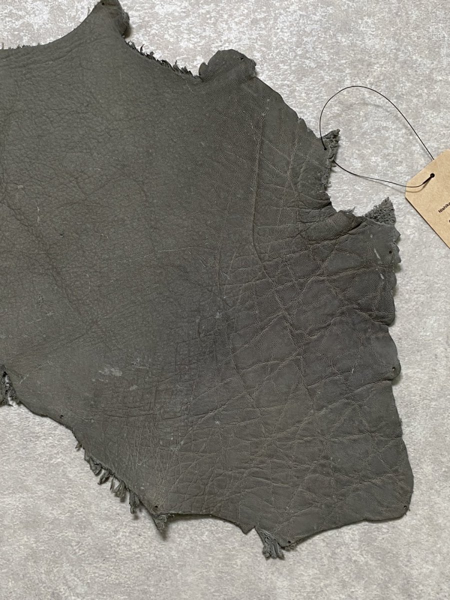 画像2: エレファントレザー　グレー　ゾウ革　象革　耳　エキゾチックレザー (2)