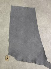 画像1: エレファントレザー　グレー　ゾウ革　象革　エキゾチックレザー (1)