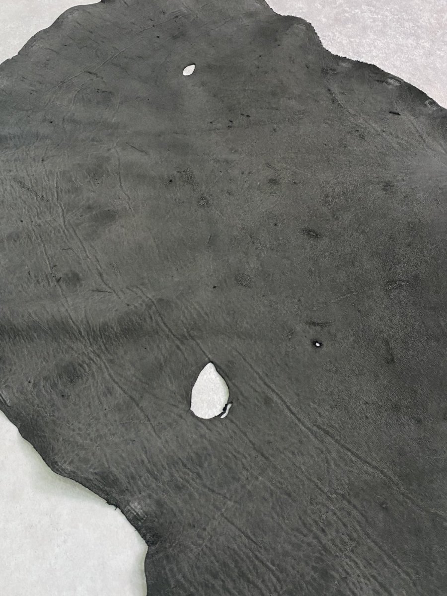 画像2: エレファントレザー　ダークグレー　ゾウ革　象革　耳　エキゾチックレザー (2)