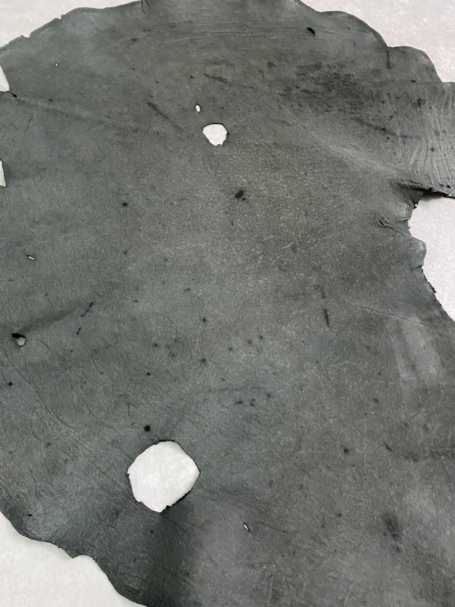 画像2: エレファントレザー　ダークグレー　ゾウ革　象革　耳　エキゾチックレザー (2)