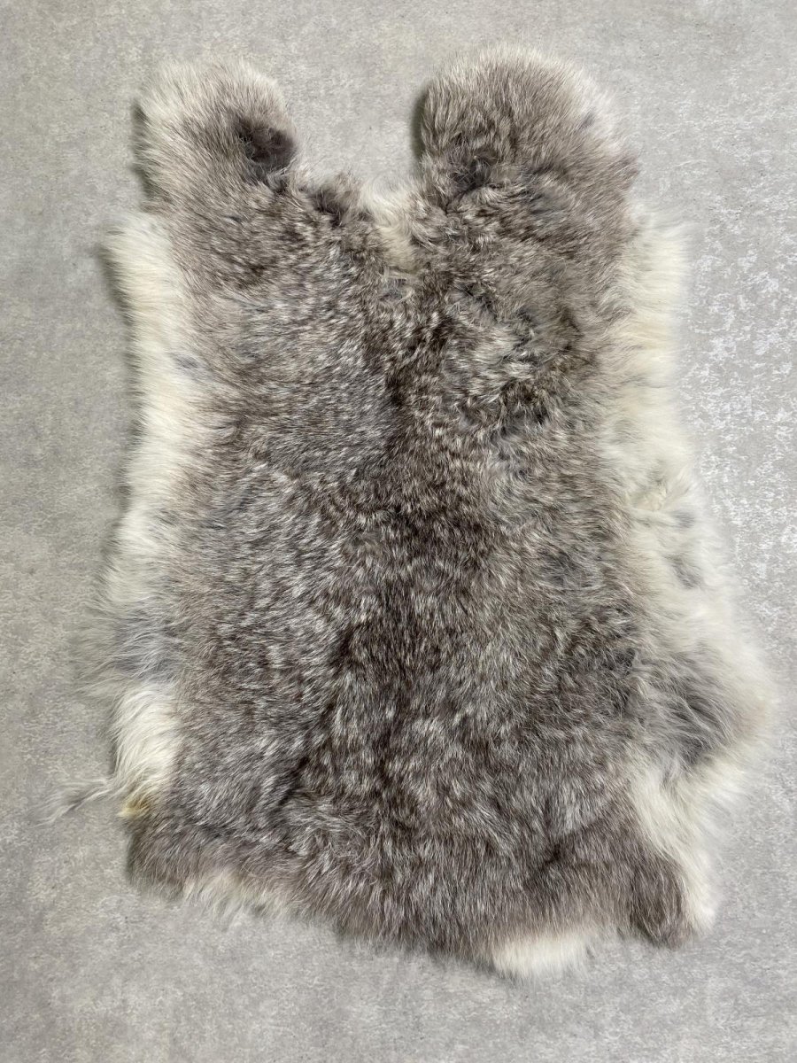 画像1: ラビットファー　チンチラ　うさぎ毛皮　Sサイズ (1)