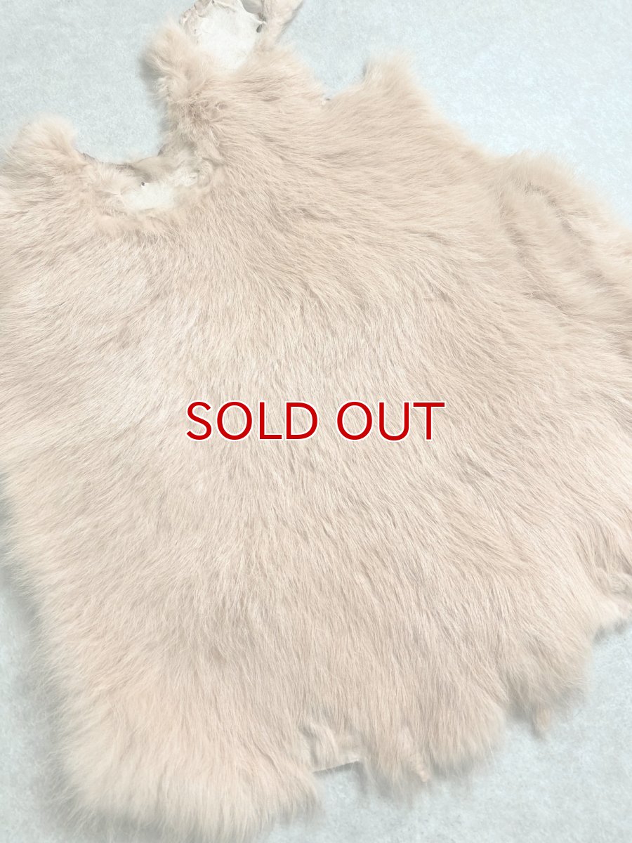 画像2: ラビットファー　ピンクベージュ　うさぎ毛皮　Lサイズ (2)