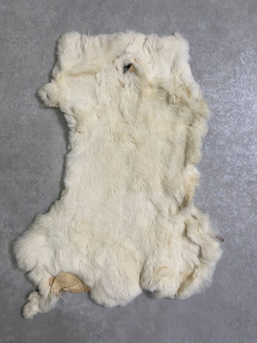 画像1: レッキスラビットファー　クリーム　うさぎ毛皮 (1)