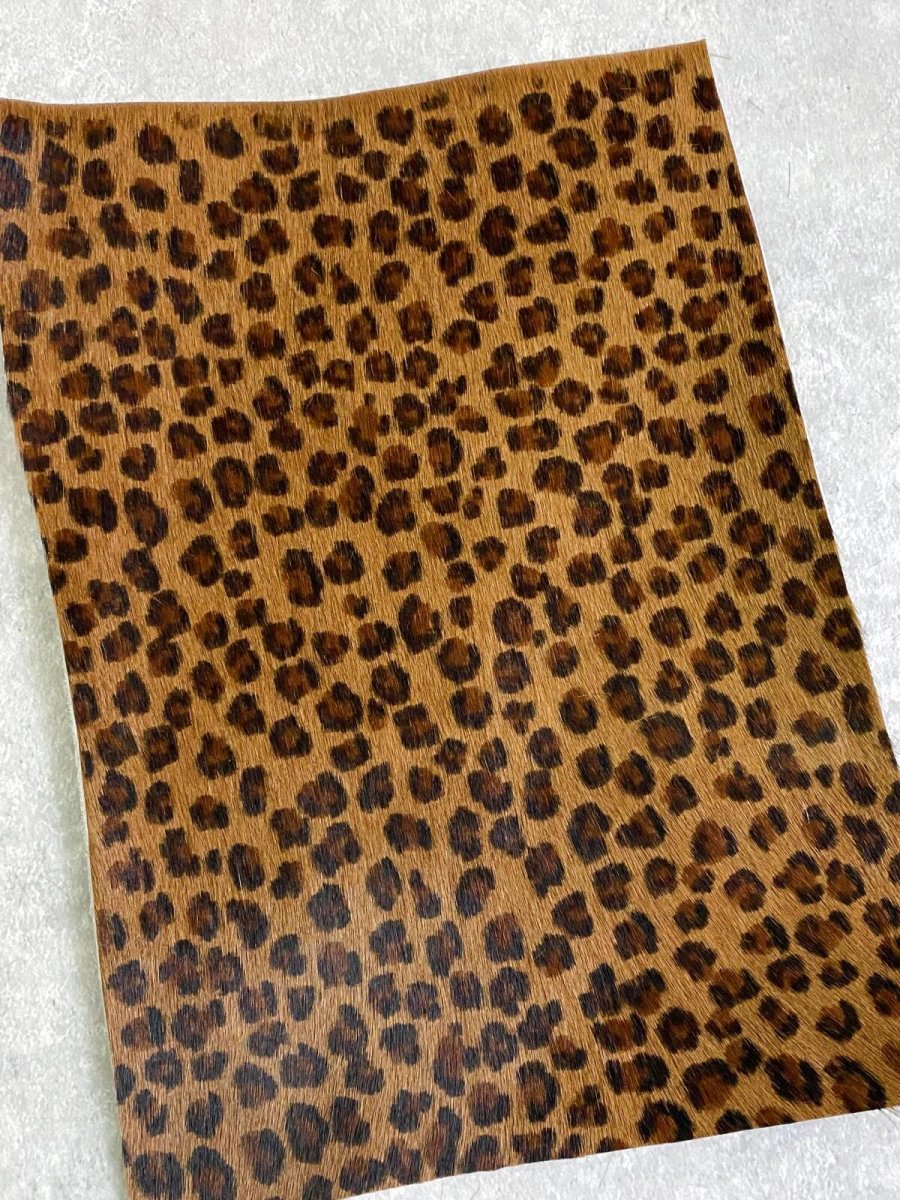 画像4: ヘアカウ　ヒョウ柄　毛皮　A４サイズ　カットレザー　牛革毛付き (4)