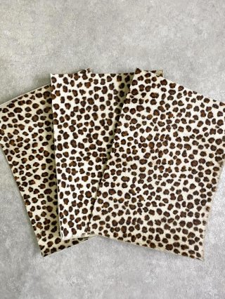 牛毛皮/ヘアカウ/ヘアカーフ【革とレザークラフトのニシカワレザー】