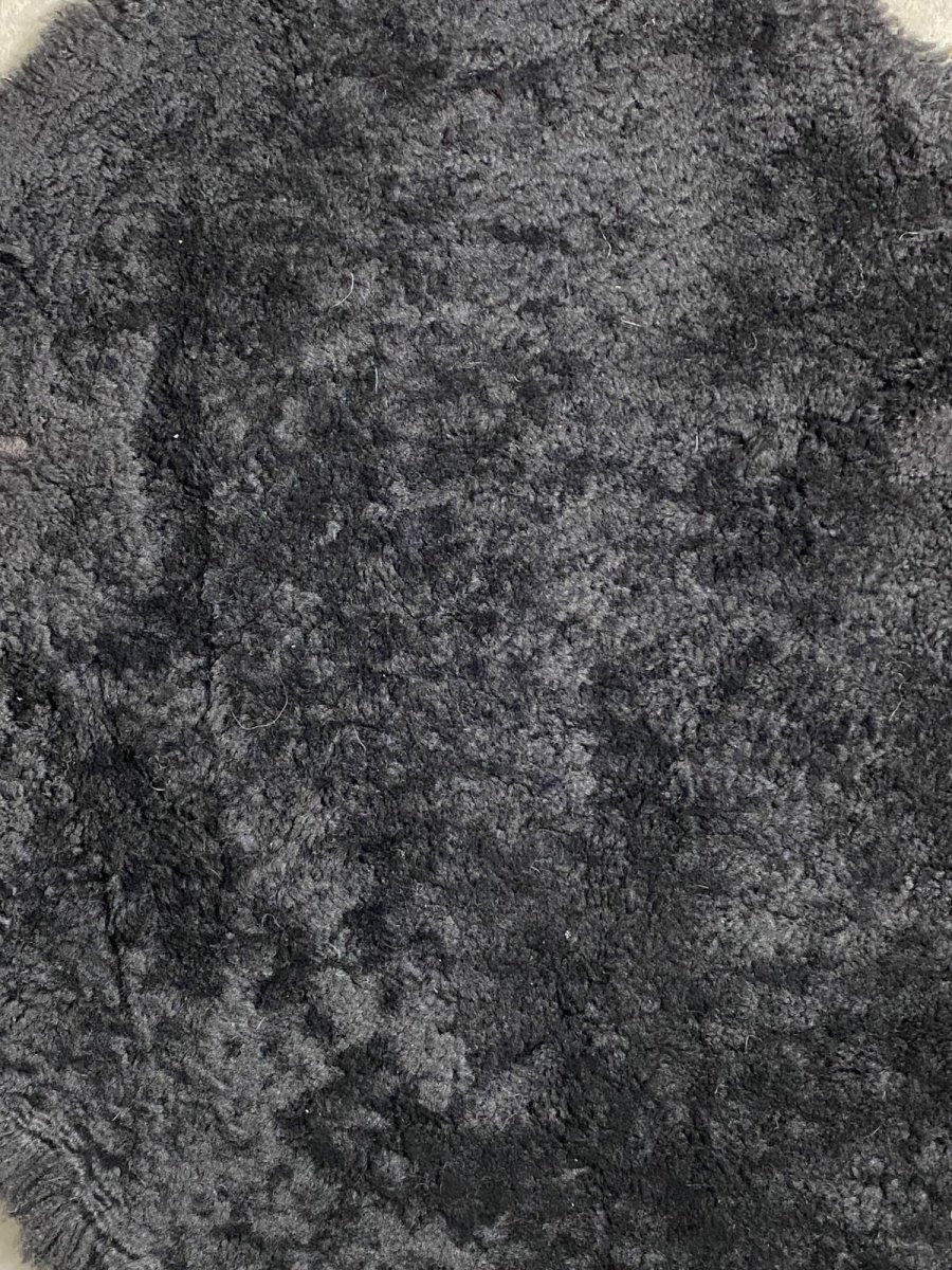 画像2: ムートン毛皮 Wフェイス 巻き毛 ブラック (2)