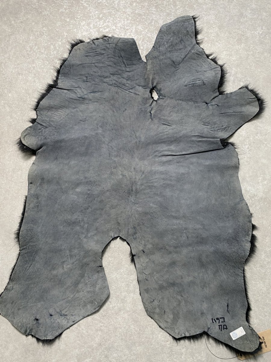 画像8: ヘアーカーフ　ブラック　毛皮　牛革　牛カーフ毛付き (8)