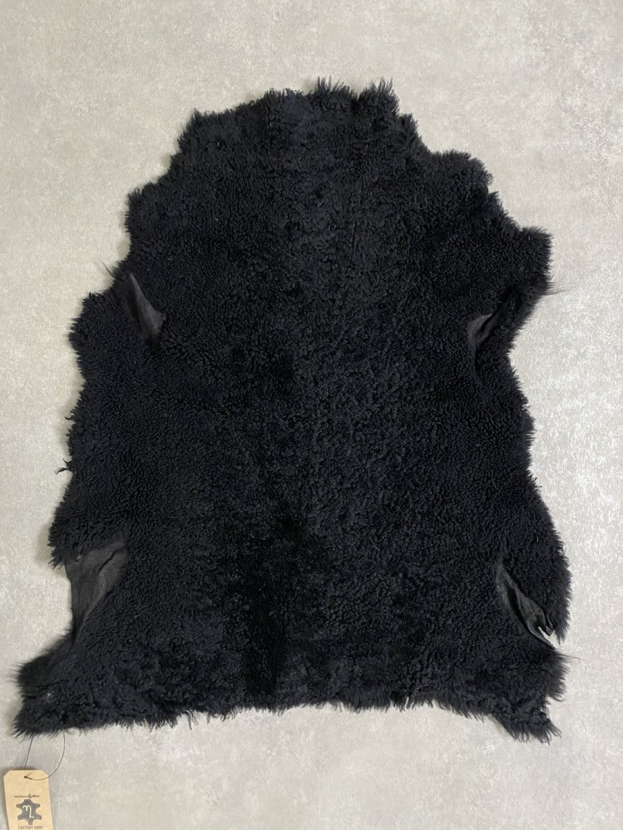 画像1: ムートン毛皮　Wフェイス　巻き毛　ブラック (1)