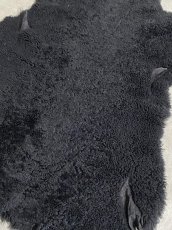 画像2: ムートン毛皮　Wフェイス　巻き毛　ブラック (2)