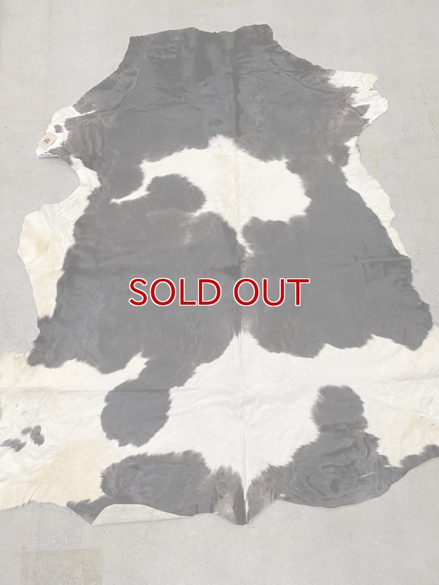 画像1: 牛  ヘアカウ　ナチュラル　ホルスタイン　毛皮　 (1)
