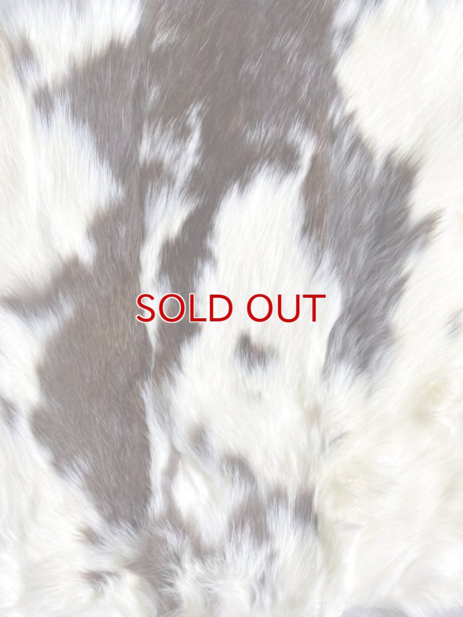 画像2: ラビットファー　ブチ（こげ茶）　うさぎ毛皮 (2)