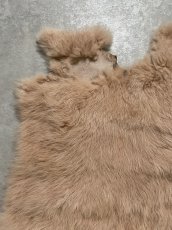 画像2: ラビットファー　ピンクベージュ　うさぎ毛皮　Lサイズ (2)