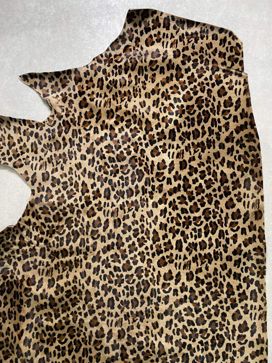 画像6: 牛 ヘアーカウ　ヒョウ大柄　牛毛皮 (6)