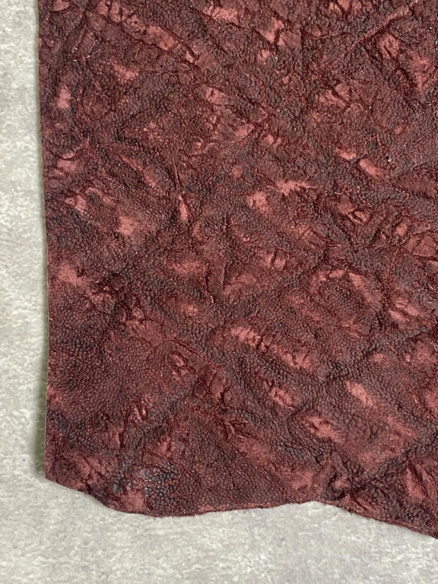 画像3: ヒポポタマス　カバ革　ボルドー　エンボス　ヒポレザー　かば革 ハギレ (3)