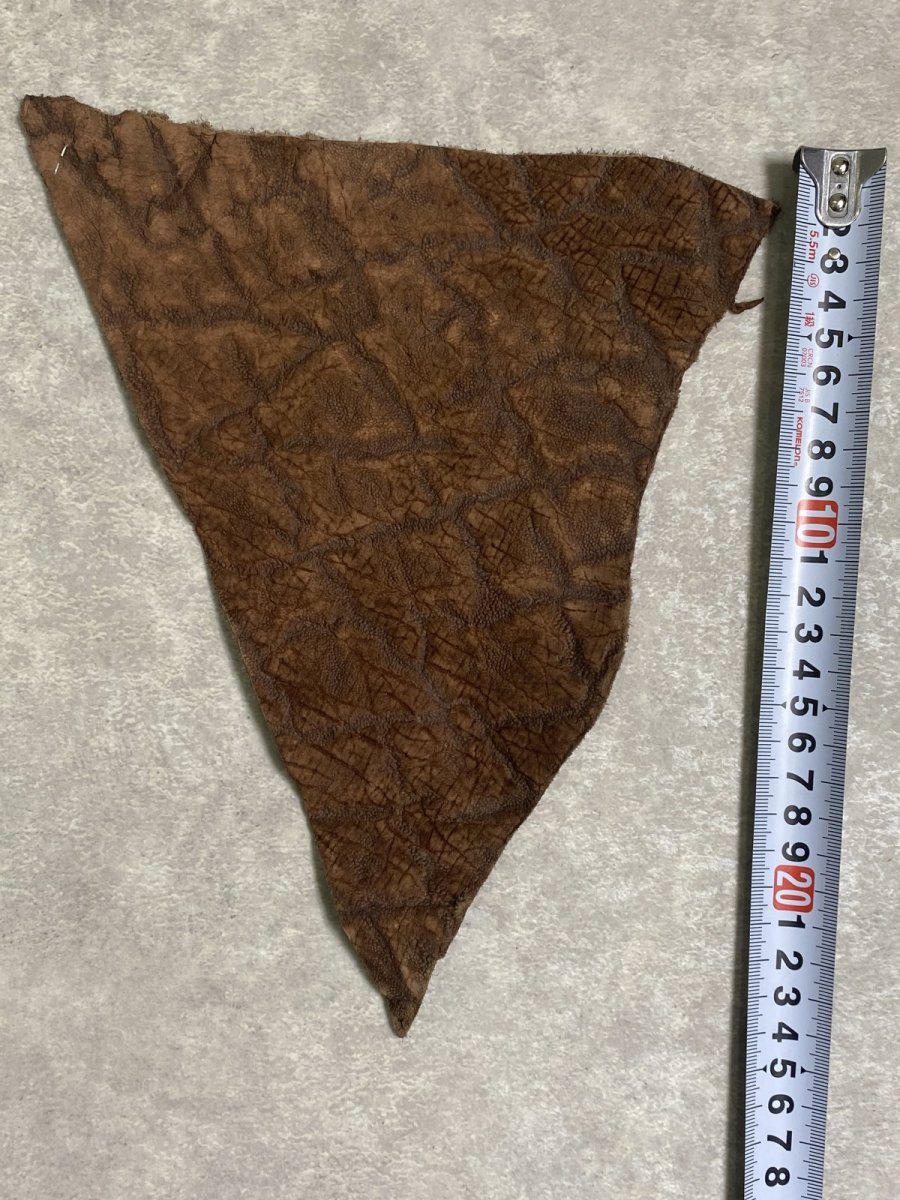 画像7: ヒポポタマス　カバ革　ブラウン　エンボス　ヒポレザー　かば革 ハギレ (7)