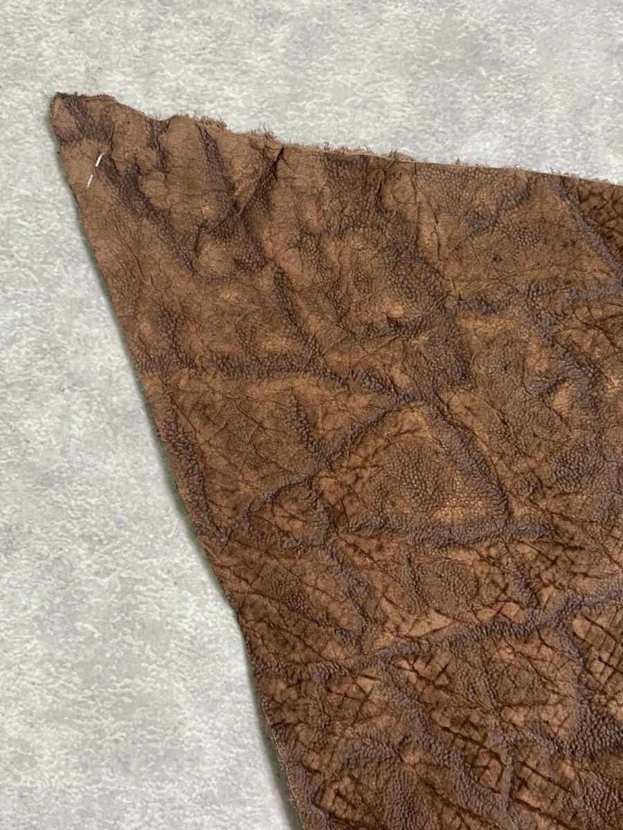 画像2: ヒポポタマス　カバ革　ブラウン　エンボス　ヒポレザー　かば革 ハギレ (2)