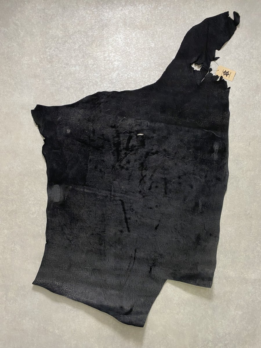 画像1: ヒポポタマス　カバ床革　エンボスブラック　ヒポレザー　かば革 (1)