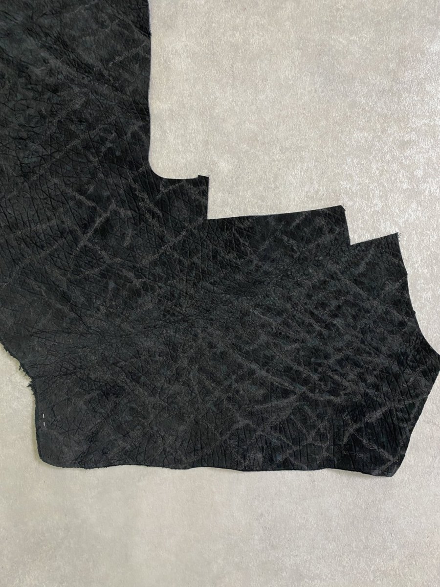 画像3: ヒポポタマス　カバ革　ブラック　エンボス　ヒポレザー　かば革 ハギレ (3)