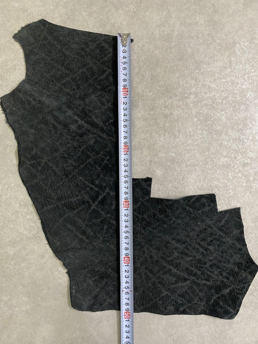 画像4: ヒポポタマス　カバ革　ブラック　エンボス　ヒポレザー　かば革 ハギレ (4)