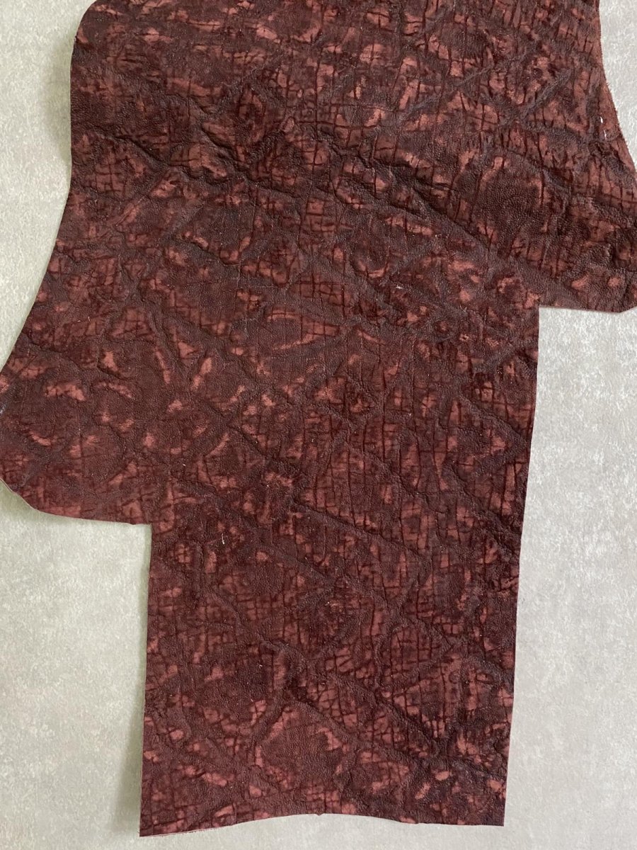 画像4: ヒポポタマス　カバ革　ボルドー　エンボス　ヒポレザー　かば革 ハギレ (4)