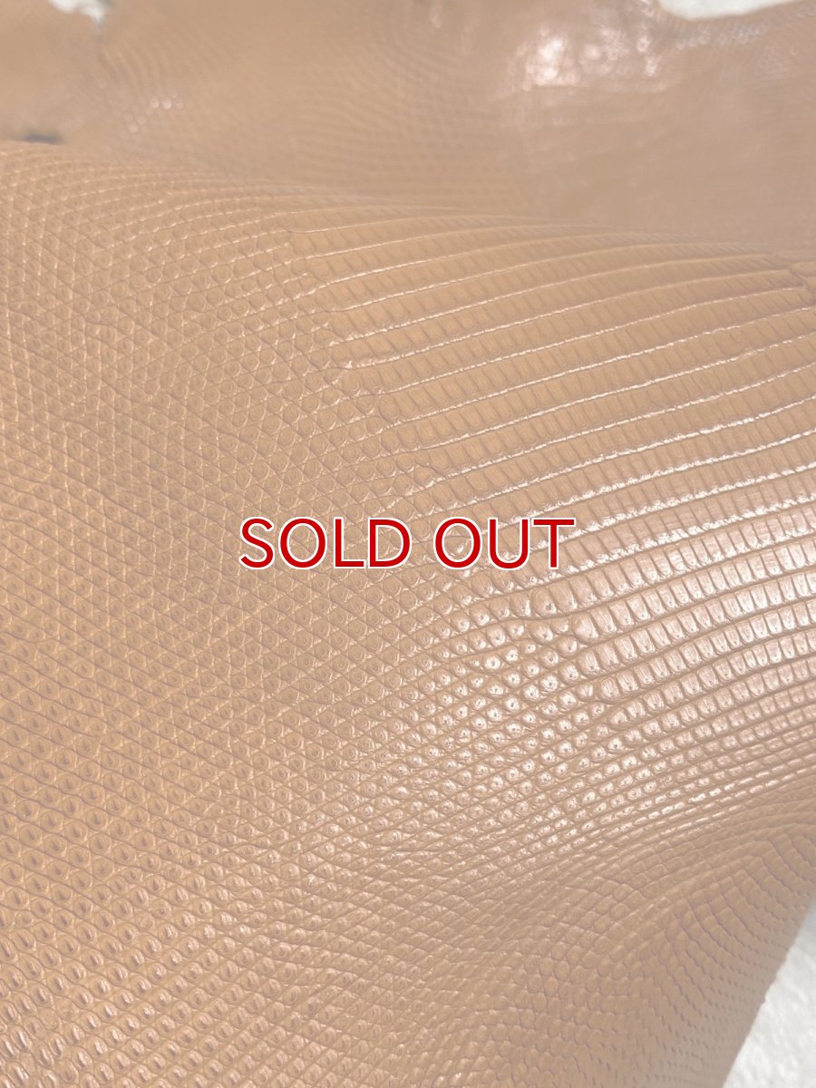 画像8: リザード　トカゲ革　マットキャメル　28cm　エキゾチックレザー (8)