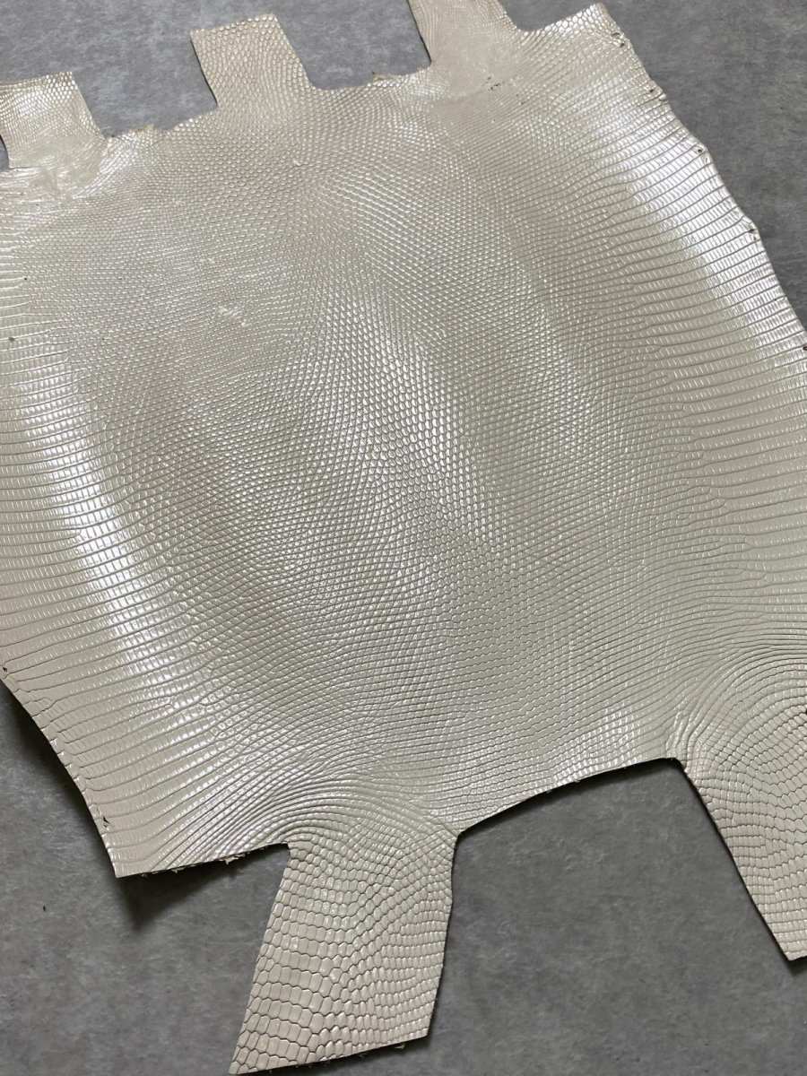 画像2: リザード　トカゲ革　オフホワイト　28cm　エキゾチックレザー (2)