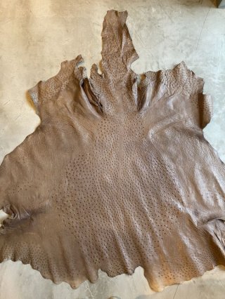 オーストリッチ/ダチョウ革【革とレザークラフト革細工材料の