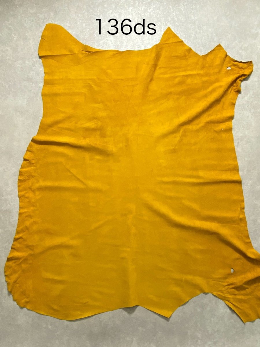 画像2: 豚 ピッグスウェード イエロー (2)