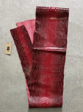 画像2: ダイヤモンドパイソン　ヘビ革　レッド  B/C　264cm　蛇革　エキゾチックレザー (2)