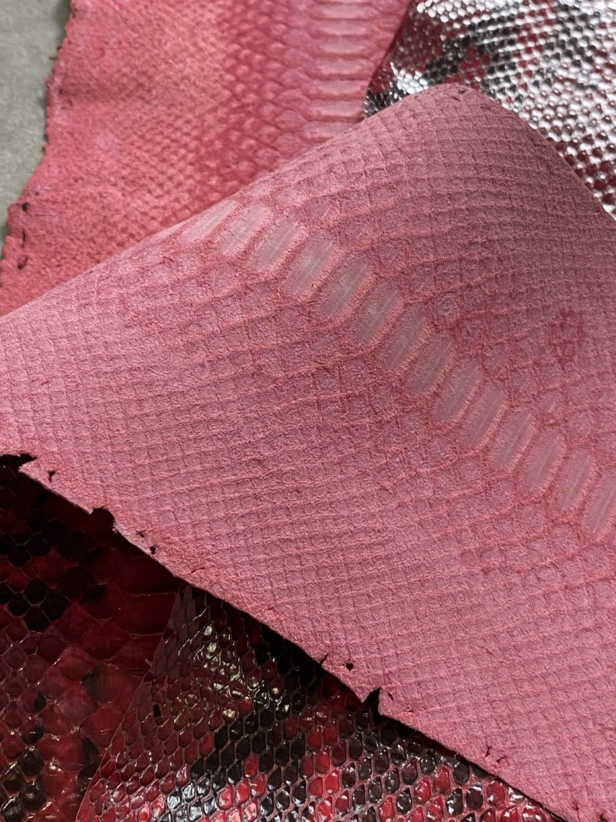 画像6: ダイヤモンドパイソン　ヘビ革　レッド  B/C　264cm　蛇革　エキゾチックレザー (6)