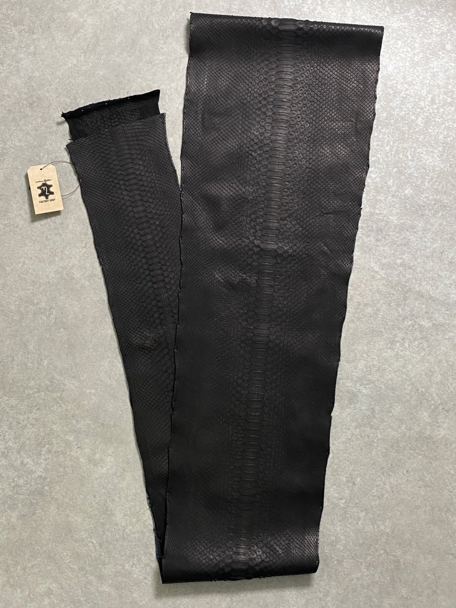 画像2: ダイヤモンドパイソン　ヘビ革　マットブラック  B/C　335cm　蛇革　エキゾチックレザー (2)