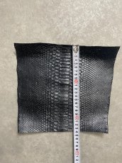 画像5: パイソンレザー　ヘビ革　ラメブラック　ハギレ (5)
