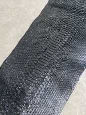 画像3: パイソンレザー　ヘビ革　ラメブラック　ハギレ (3)