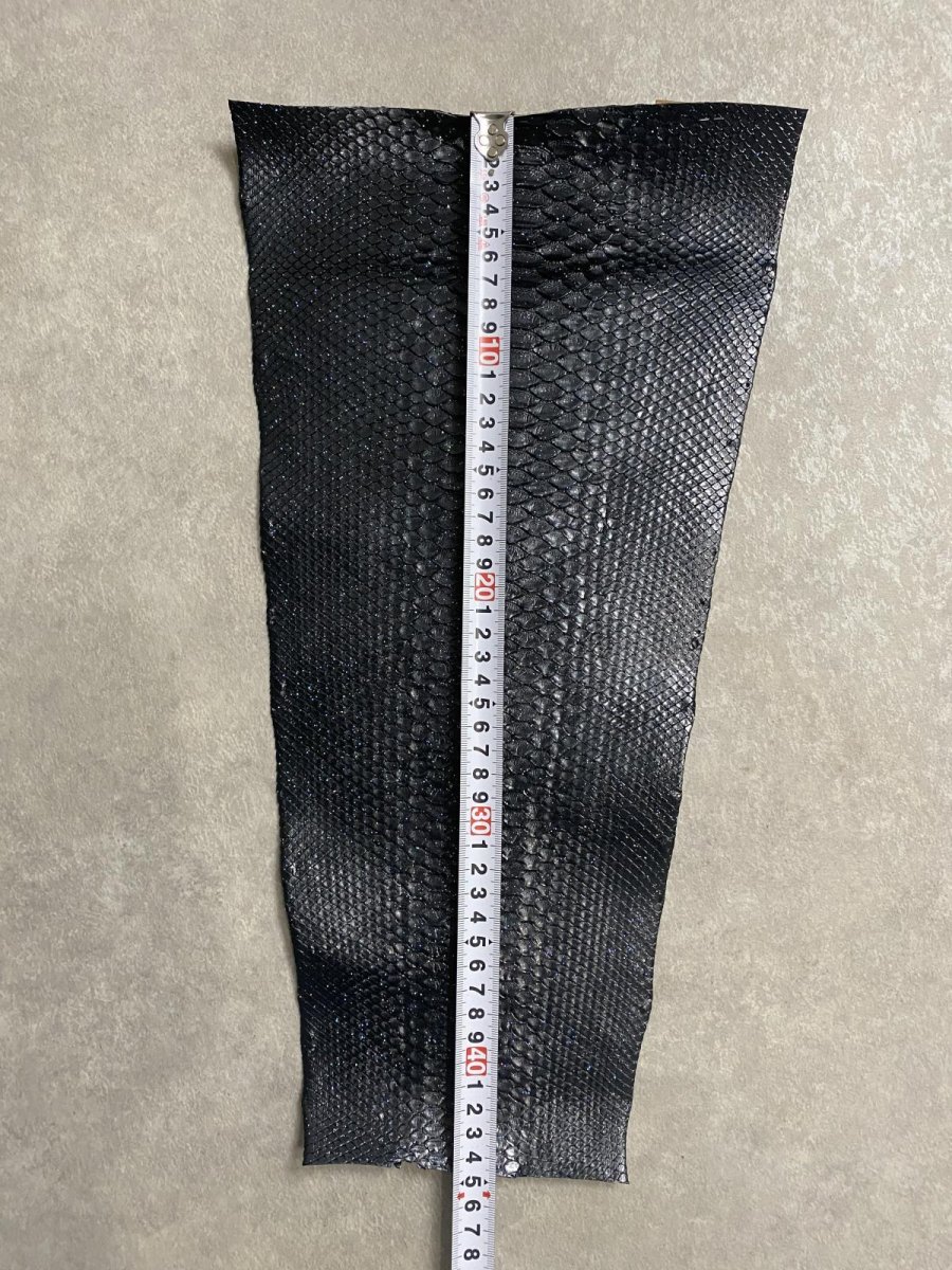 画像5: パイソンレザー　ヘビ革　ラメブラック　ハギレ (5)